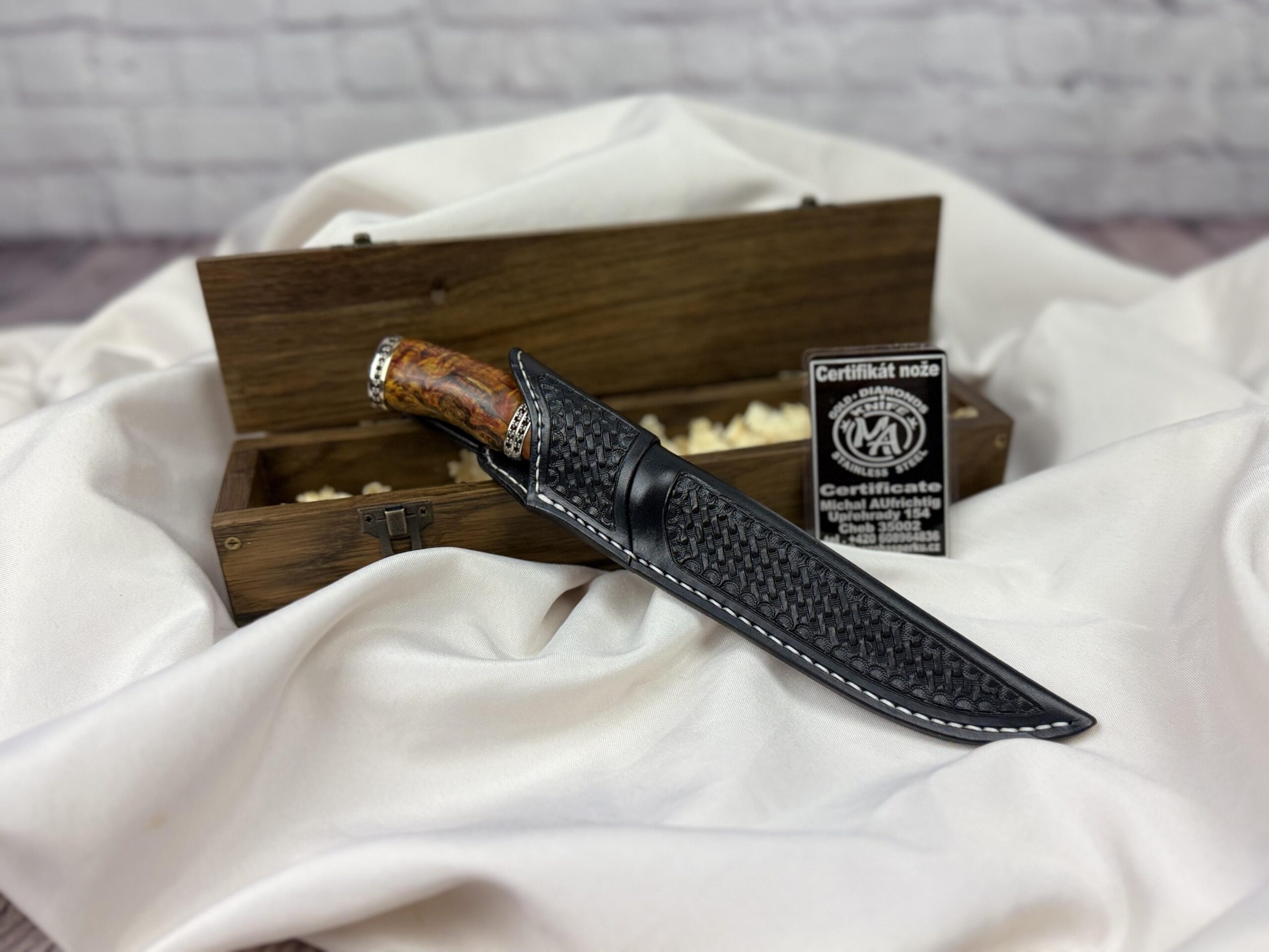 Luxusní dárkové krabičky a stojánky