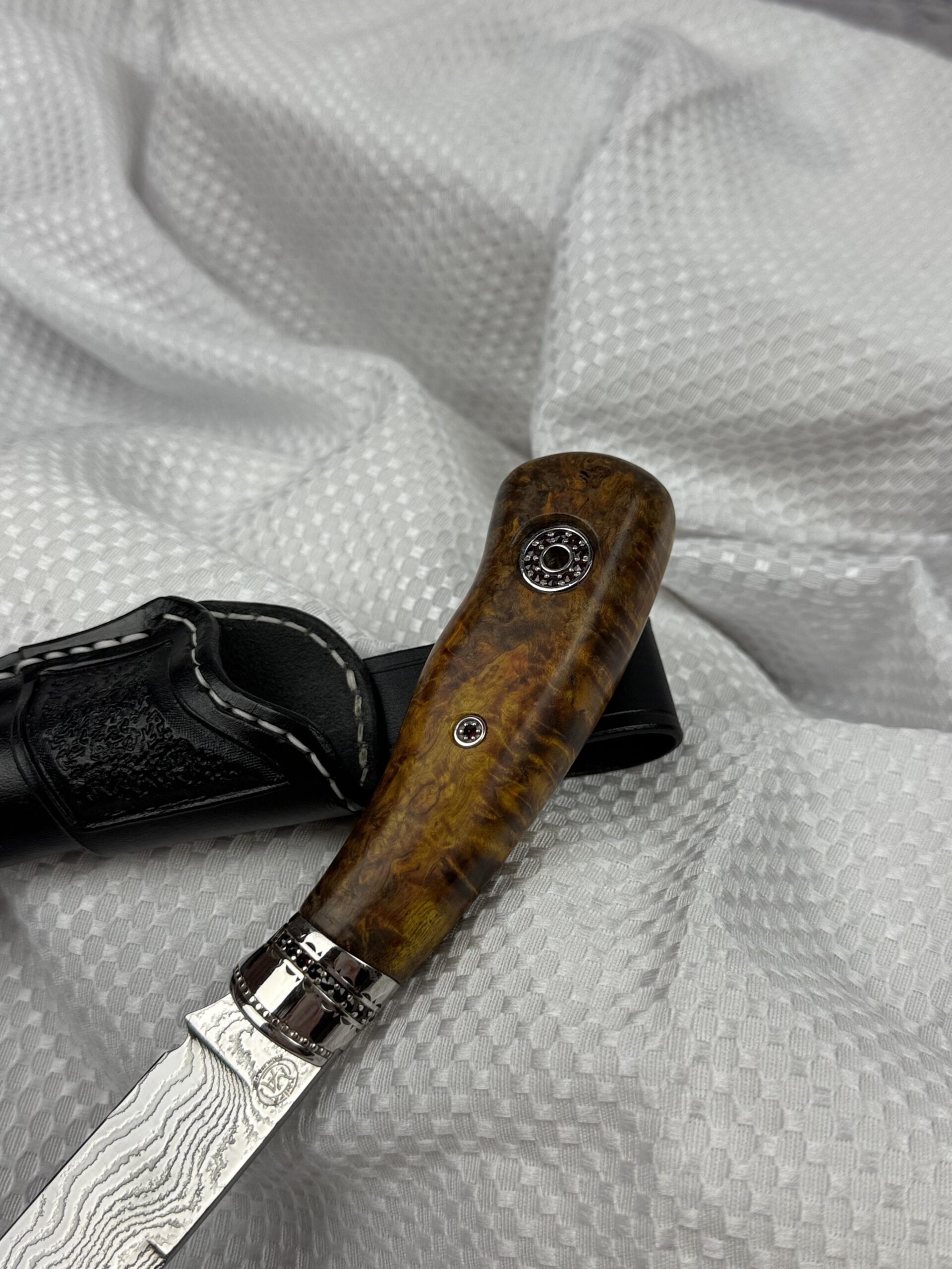 Luxusní nože z damaškové oceli Luxusní nože z damaškové oceli