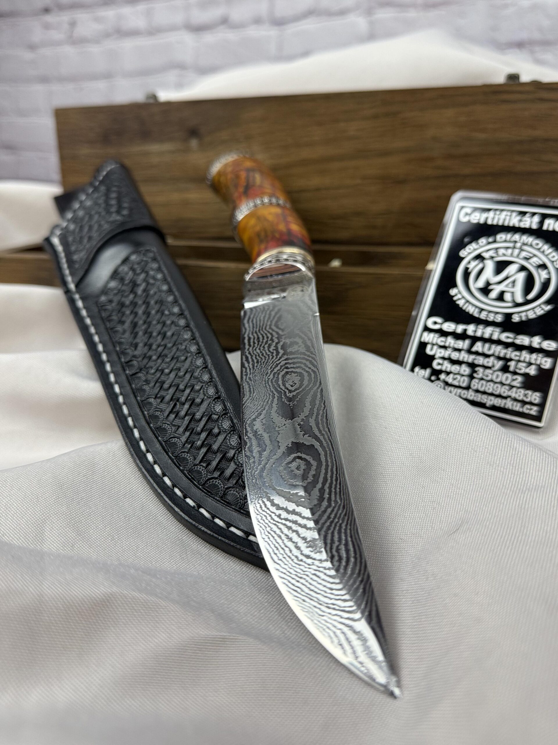 Luxusní nože z damaškové oceli Luxusní nože z damaškové oceli