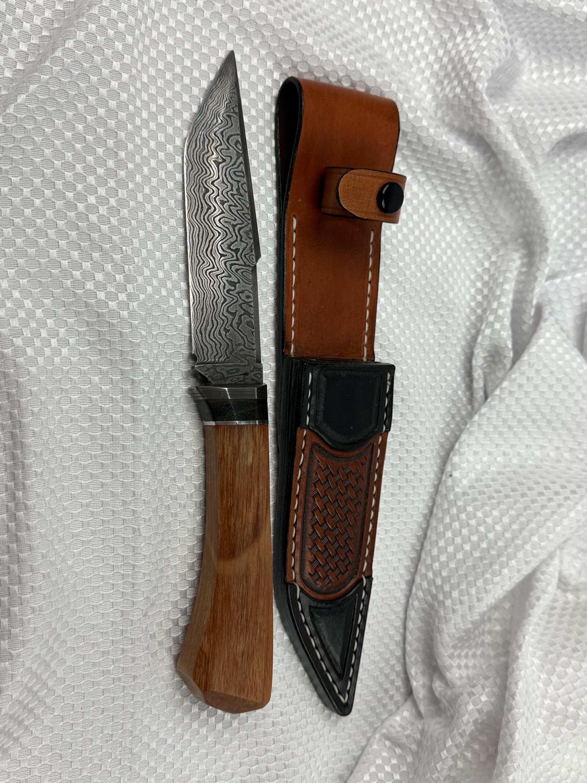 Luxusní nože z damaškové oceli Luxusní nože z damaškové oceli